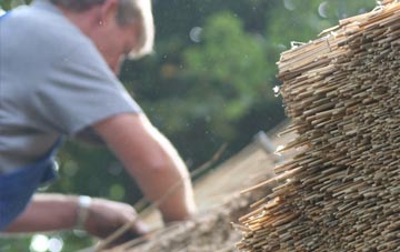 professional Llansanffraid Glan Conwy thatchers